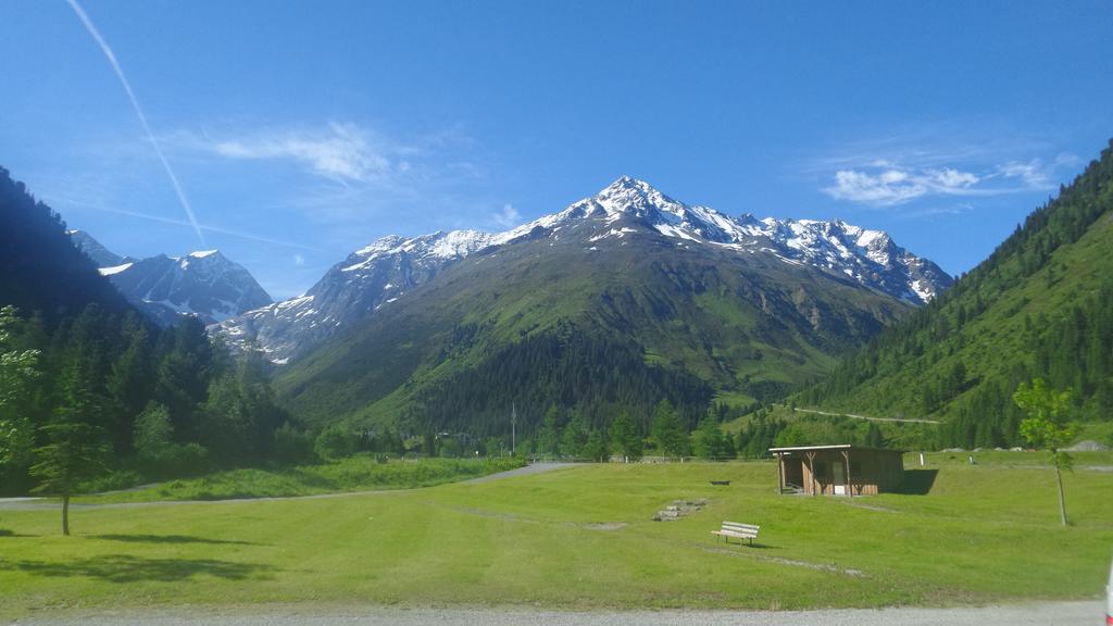 Piz-Hotel Sankt Leonhard im Pitztal Exterior photo